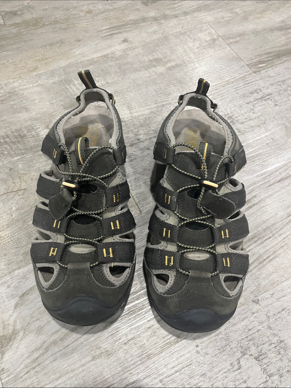 croft & barrow Olive Green and Black Outdoor Sandals with Yellow Trim